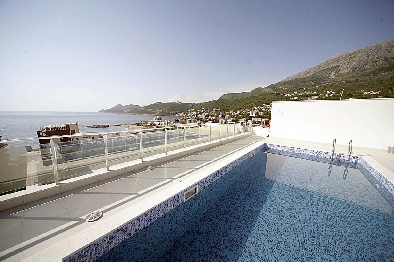 Sea Star Apartment Dobra Voda Exterior foto